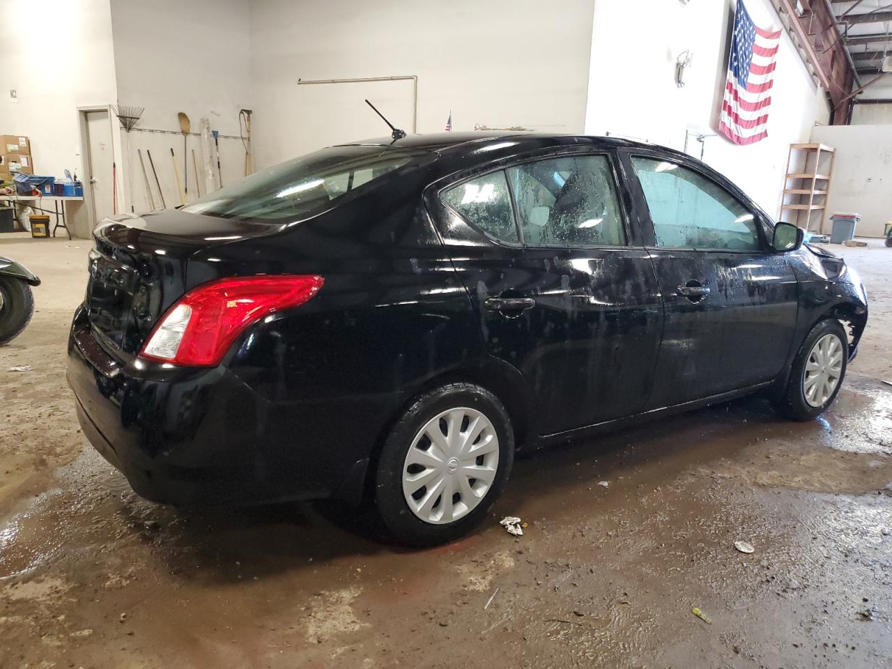 3N1CN7AP8KL813887 NISSAN VERSA 2019