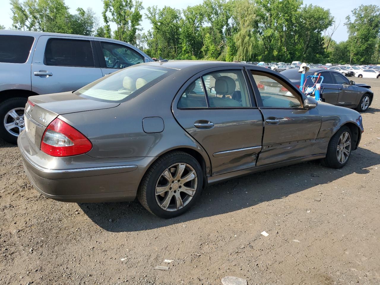 WDBUF87X89B396454 2009 Mercedes-Benz E 350 4Matic