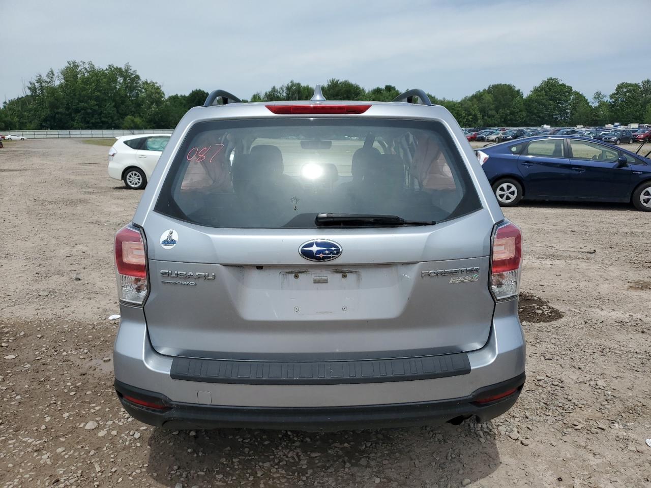 JF2SJABC1HH811808 2017 Subaru Forester 2.5I