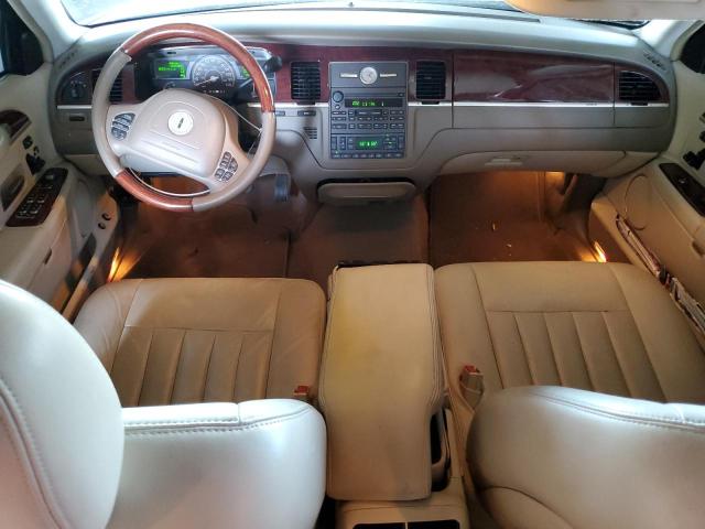 2003 Lincoln Town Car Signature VIN: 1LNHM82W53Y687985 Lot: 59542114