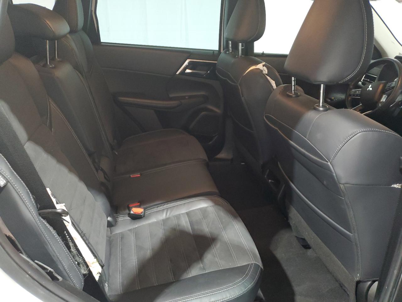 JA4J4UA88NZ088488 2022 Mitsubishi Outlander Se