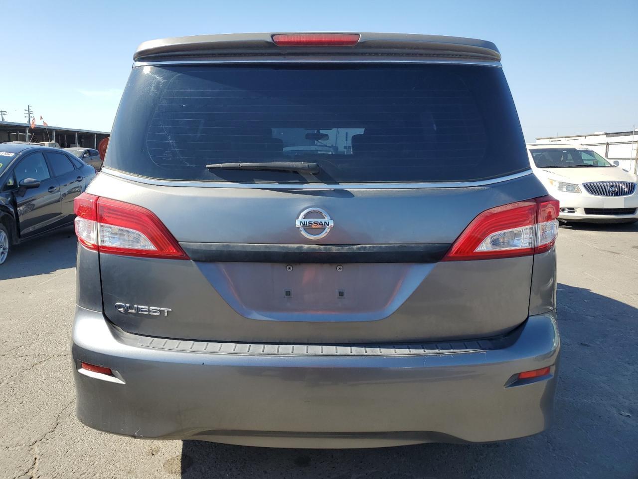 JN8AE2KPXE9102750 2014 Nissan Quest S