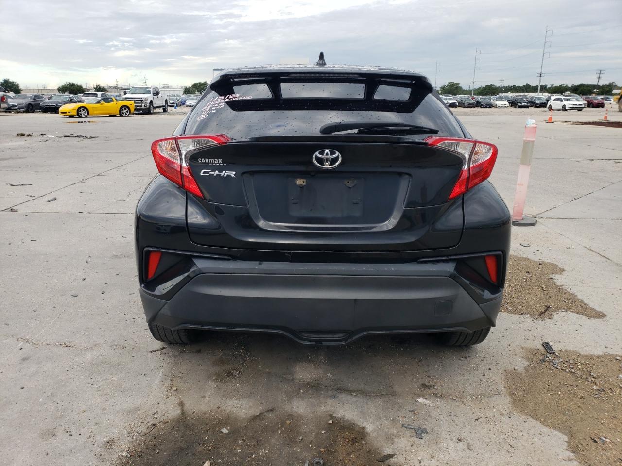 JTNKHMBX2K1032931 2019 Toyota C-Hr Xle
