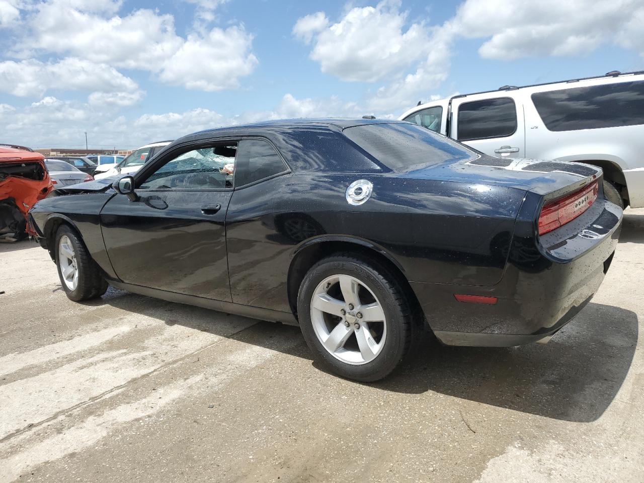 2013 Dodge Challenger Sxt vin: 2C3CDYAG6DH530717