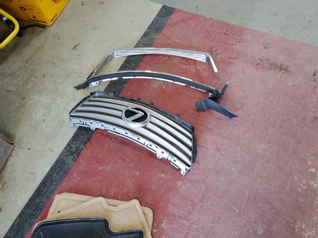 JTHBK1EG6B2464642 2011 Lexus Es 350