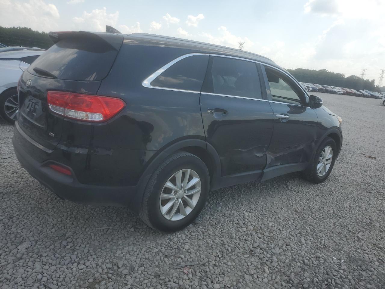 2016 Kia Sorento Lx vin: 5XYPG4A36GG090513