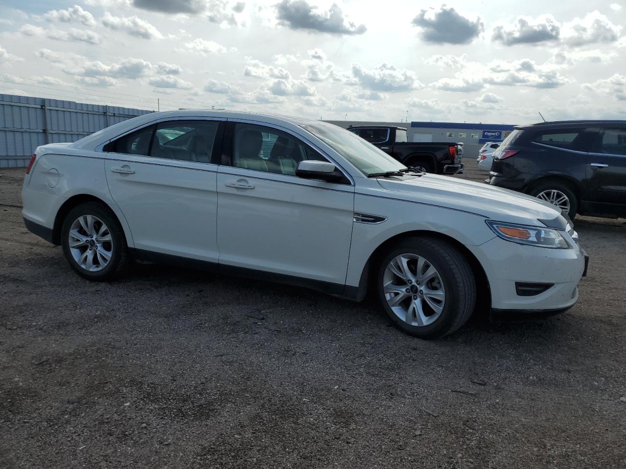 1FAHP2EW9AG153451 2010 Ford Taurus Sel