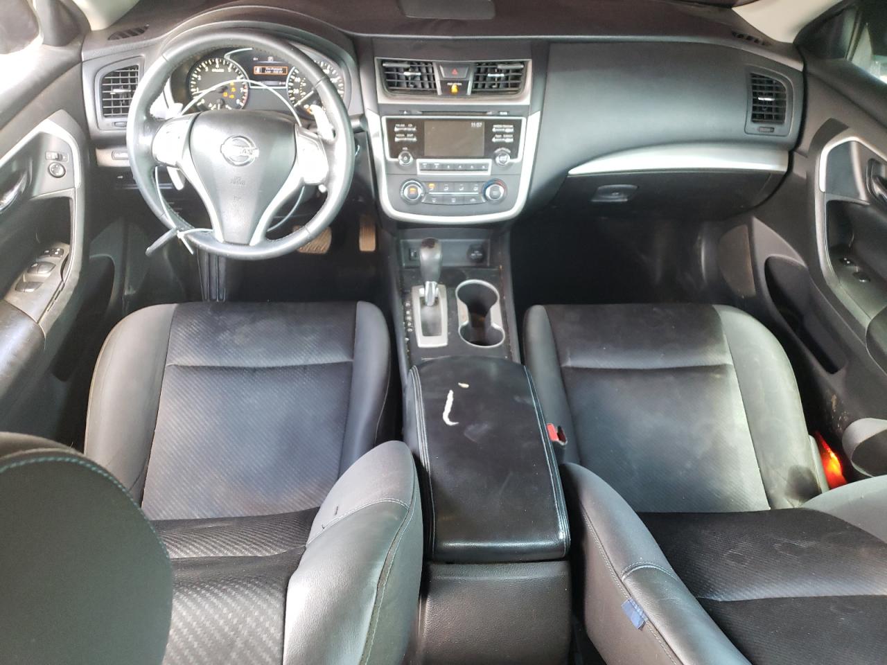 1N4AL3APXGC143870 2016 Nissan Altima 2.5