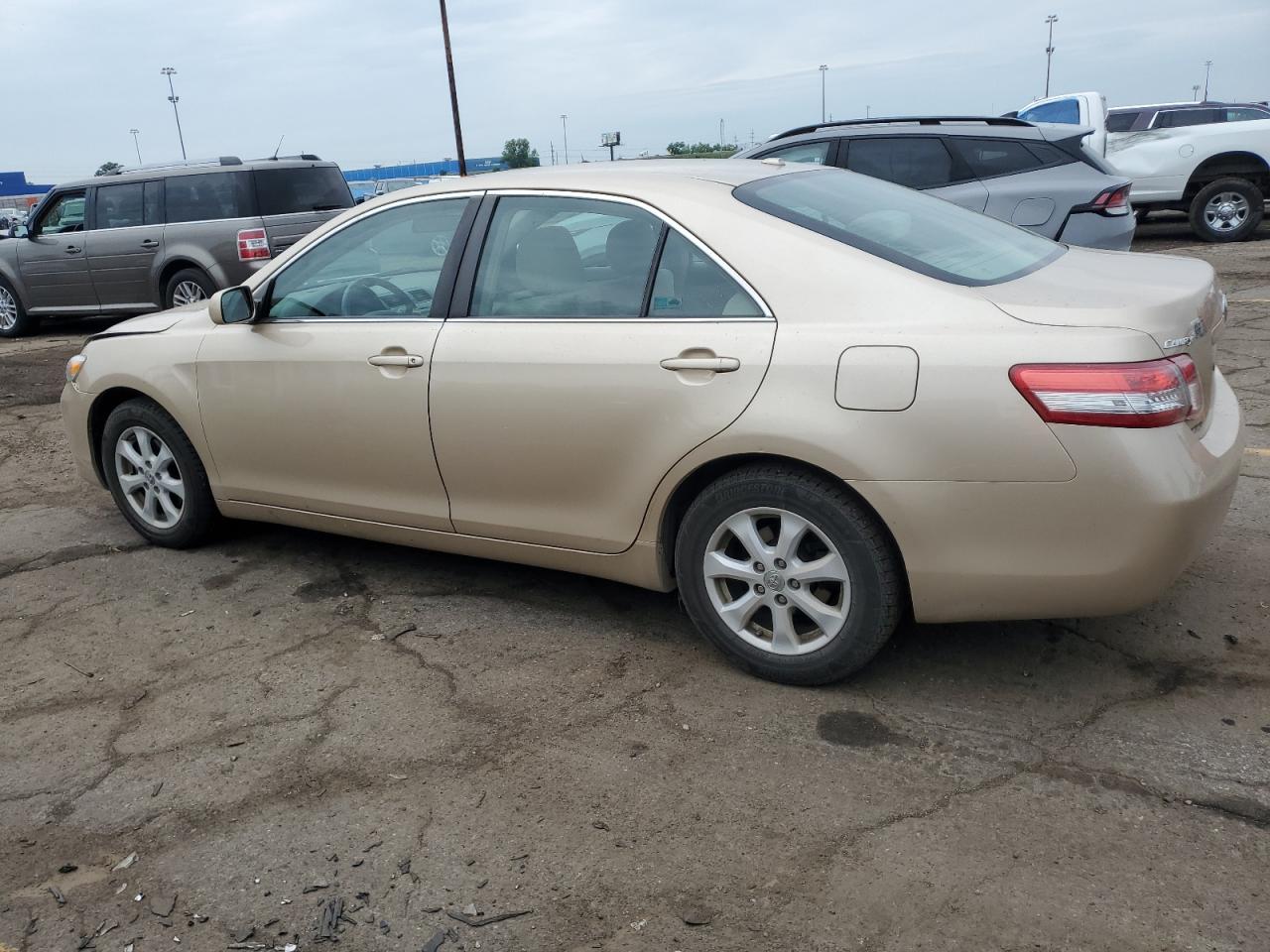 Lot #2671932685 2010 TOYOTA CAMRY BASE