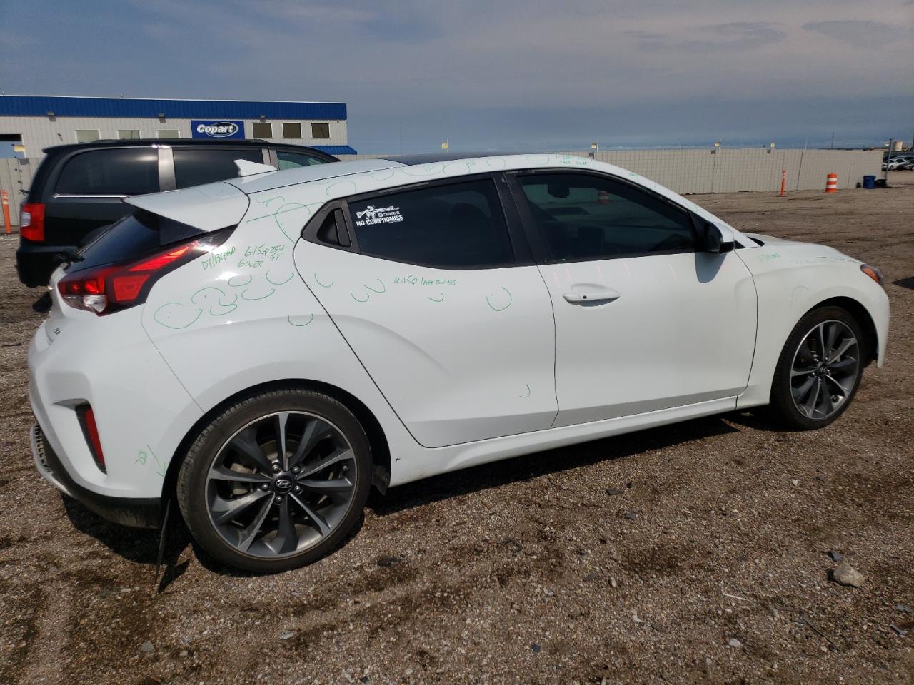 KMHTG6AFXLU027326 2020 Hyundai Veloster Base