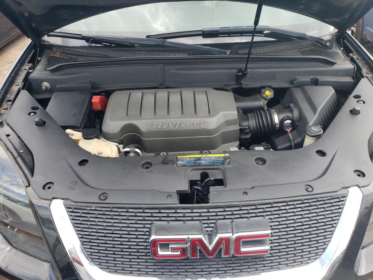 1GKEV337X8J268341 2008 GMC Acadia Slt-2
