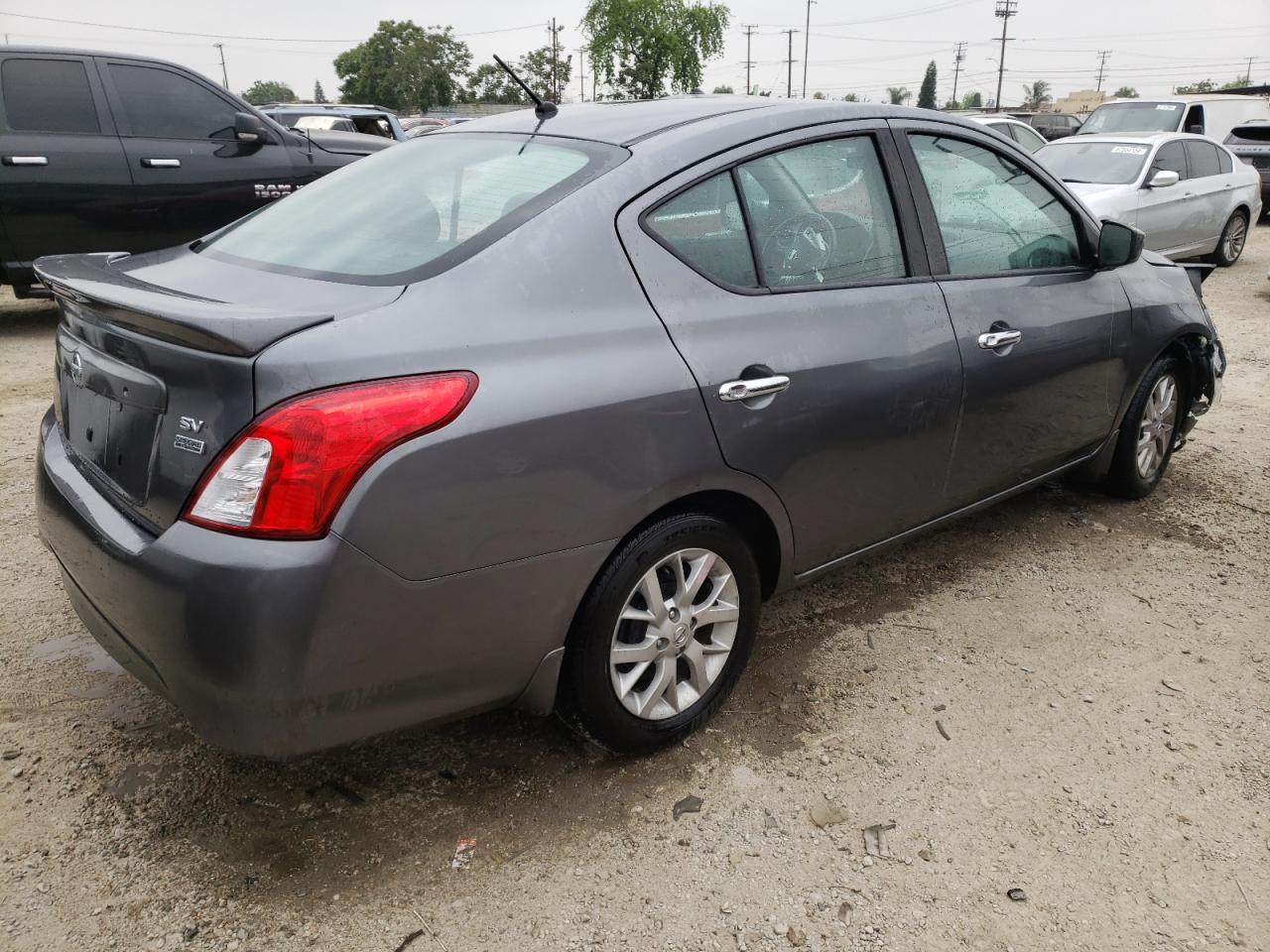 3N1CN7AP4JL882896 NISSAN VERSA 2018
