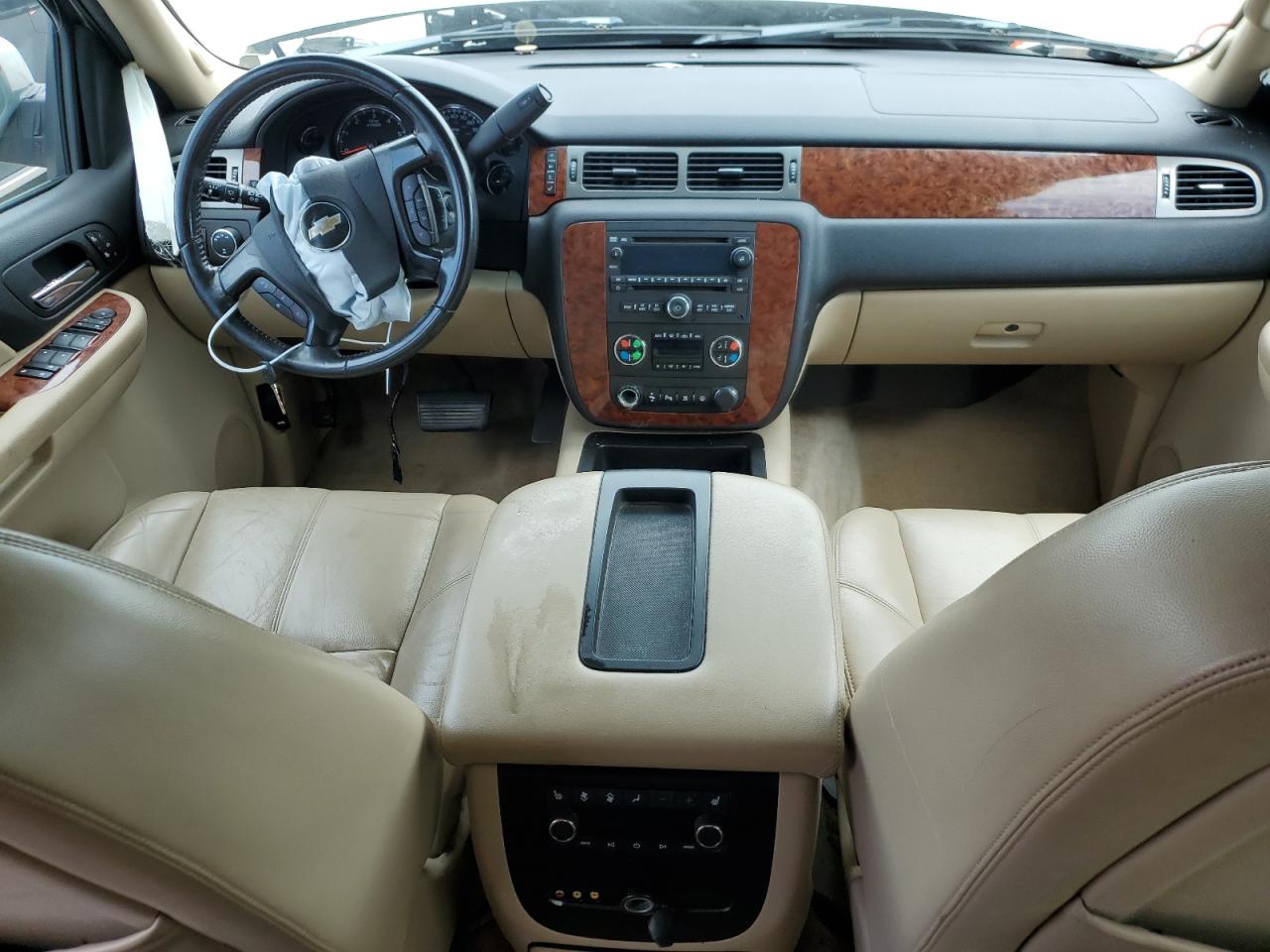 3GNFK16308G145243 2008 Chevrolet Suburban K1500 Ls