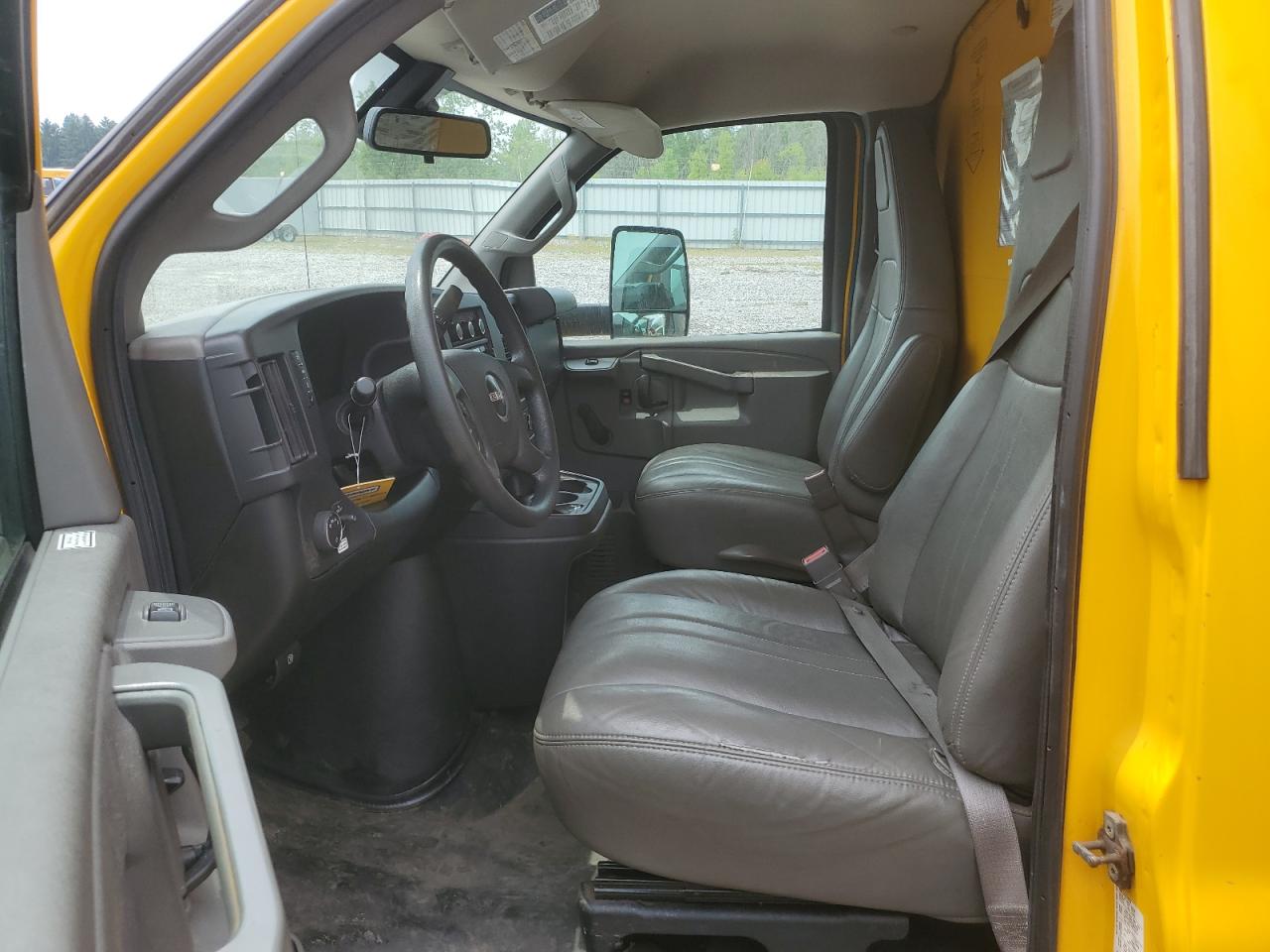 7GZ37TCG9KN009078 2019 GMC Savana Cutaway G3500