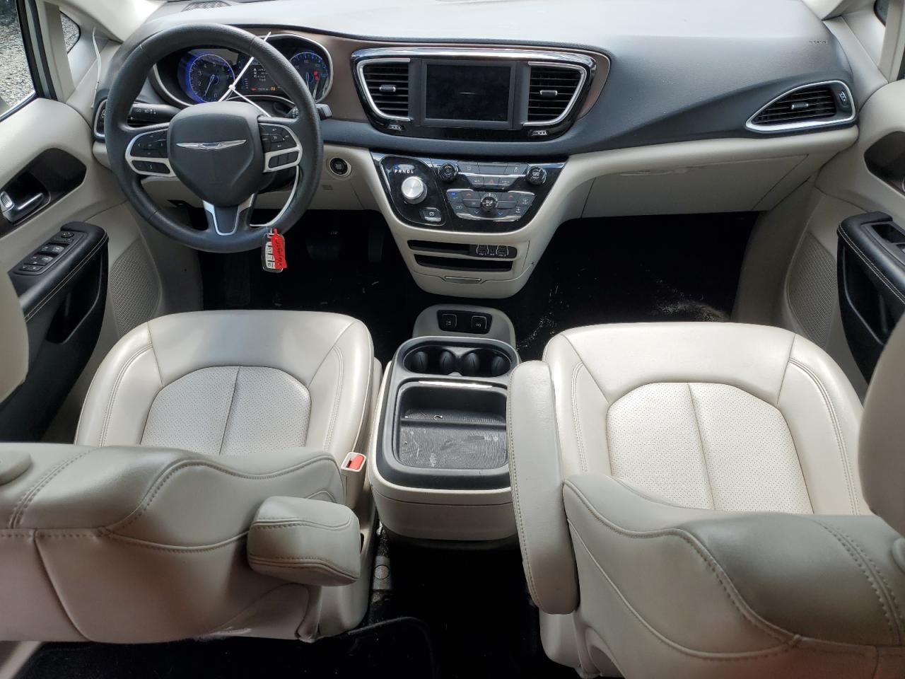 2C4RC1DG6MR532912 2021 Chrysler Voyager Lxi