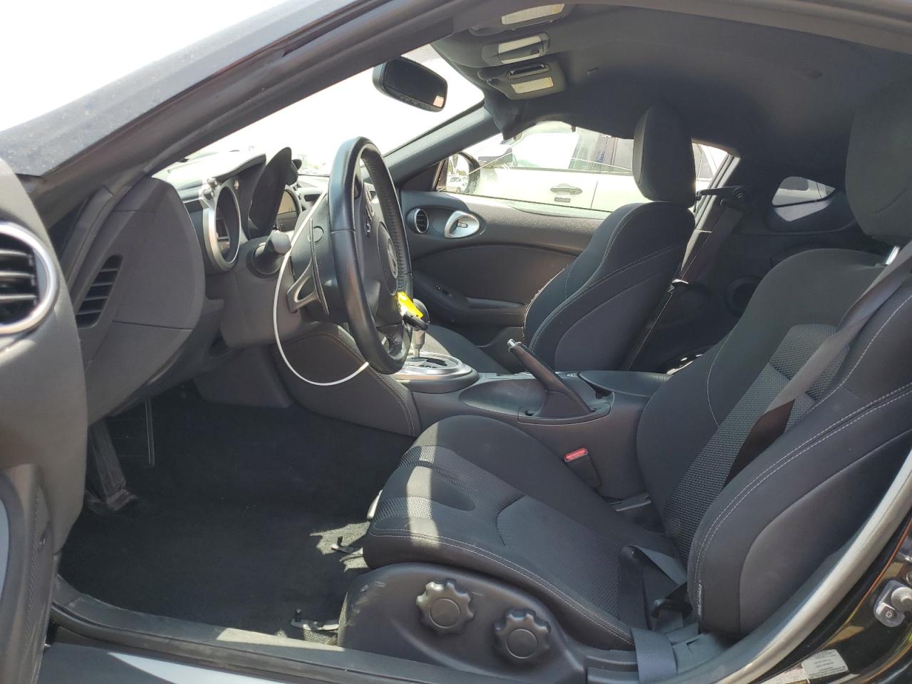 JN1AZ4EH9GM937385 2016 Nissan 370Z Base