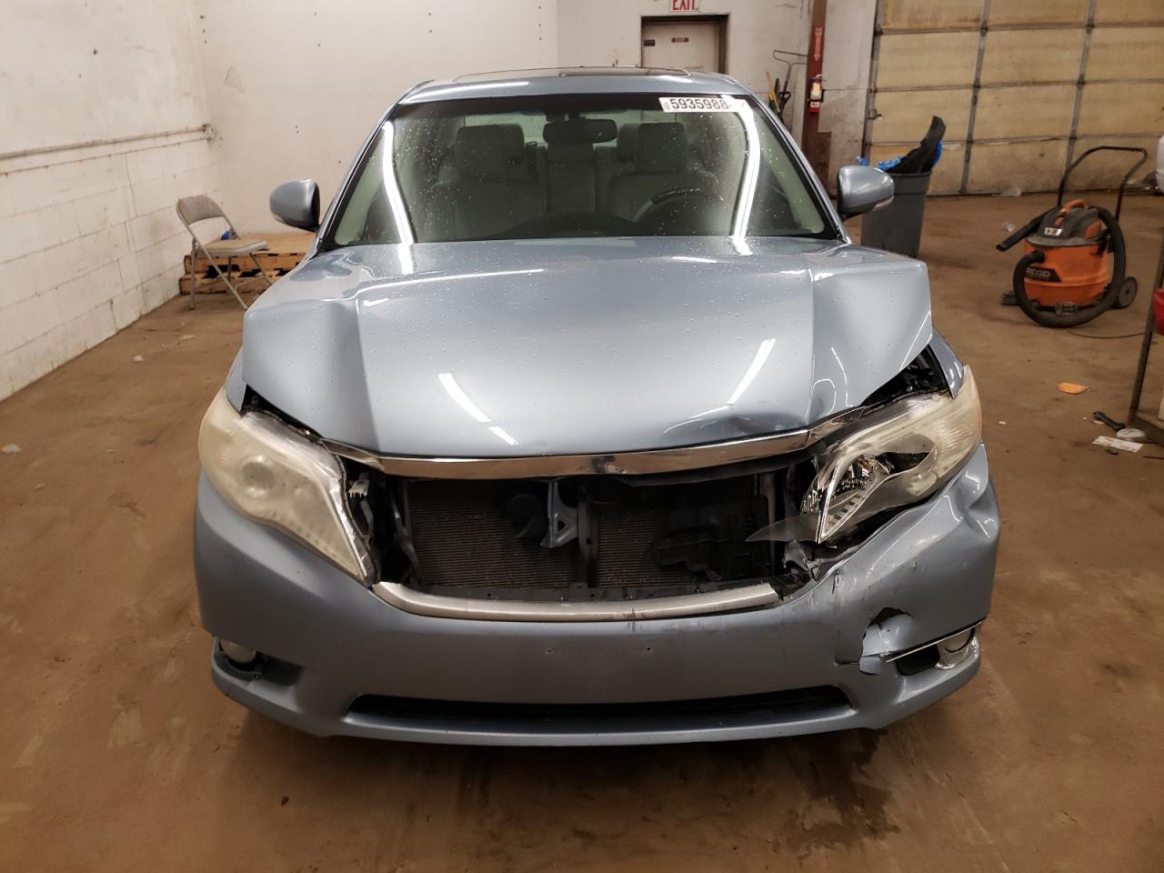 4T1BK3DB4BU398336 2011 Toyota Avalon Base