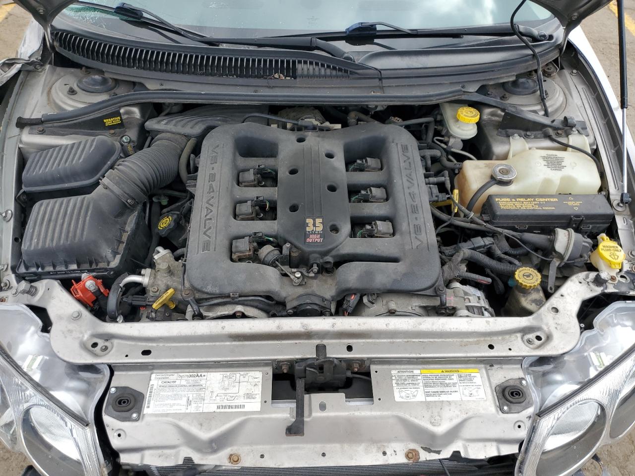 2C3HE66G9XH555406 1999 Chrysler 300M