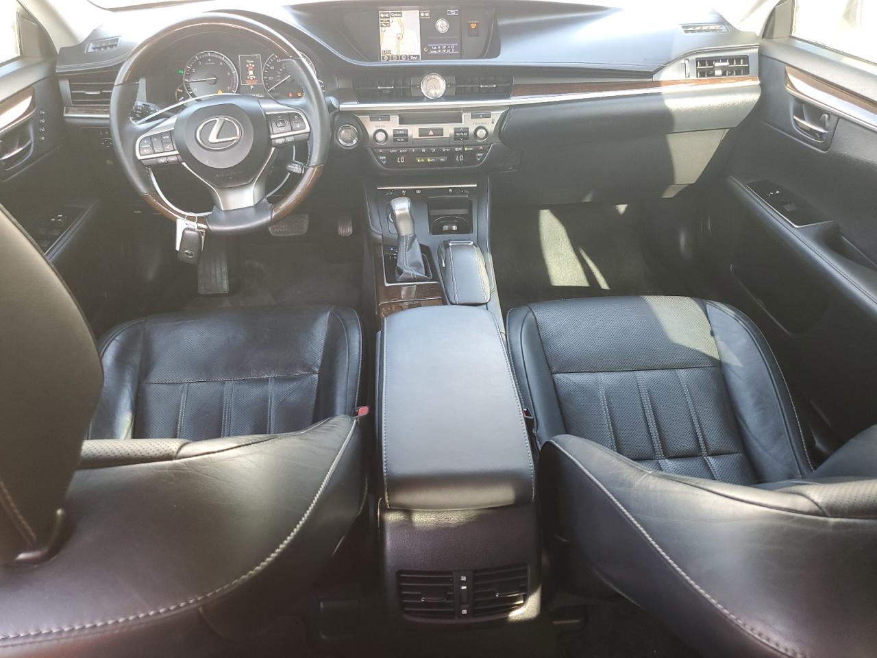 58ABK1GGXGU008996 2016 Lexus Es 350