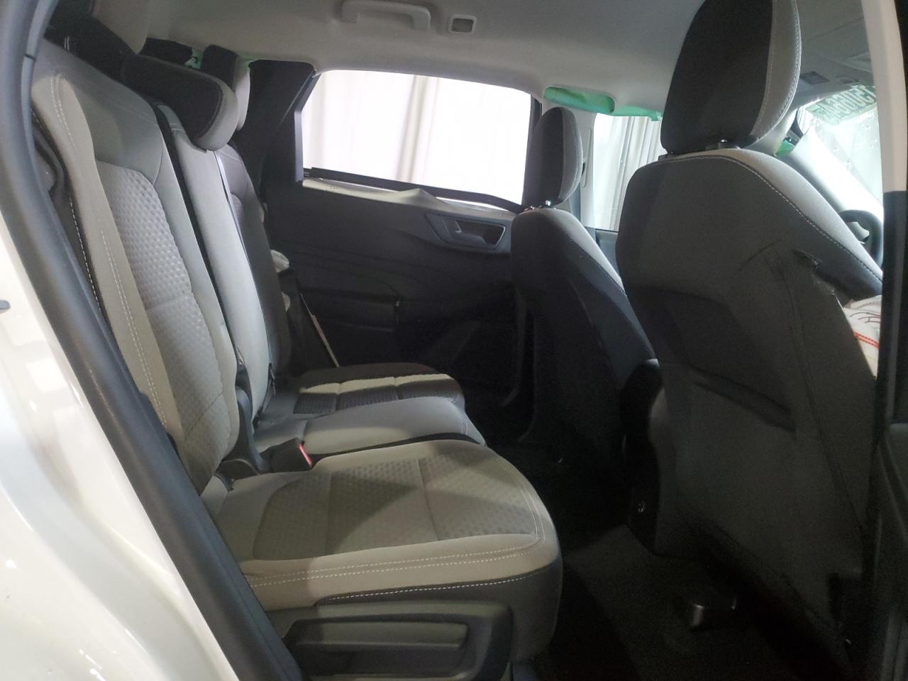 1FMCU9G6XNUA10885 2022 Ford Escape Se