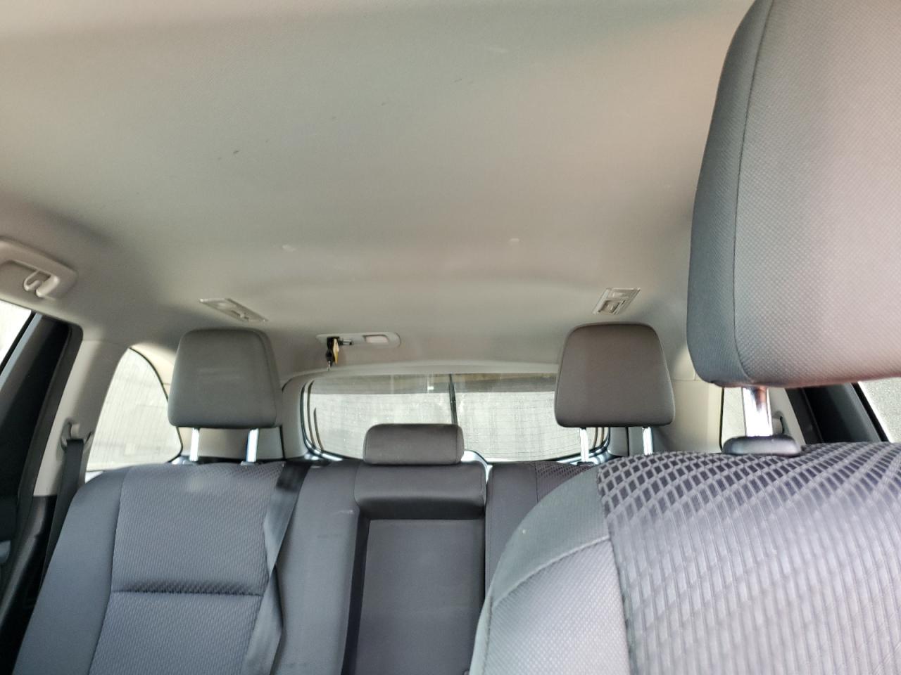 5TDZZRFH2HS219954 2017 Toyota Highlander Le