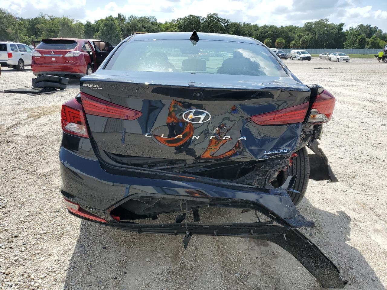 KMHD84LF3KU783839 2019 Hyundai Elantra Sel