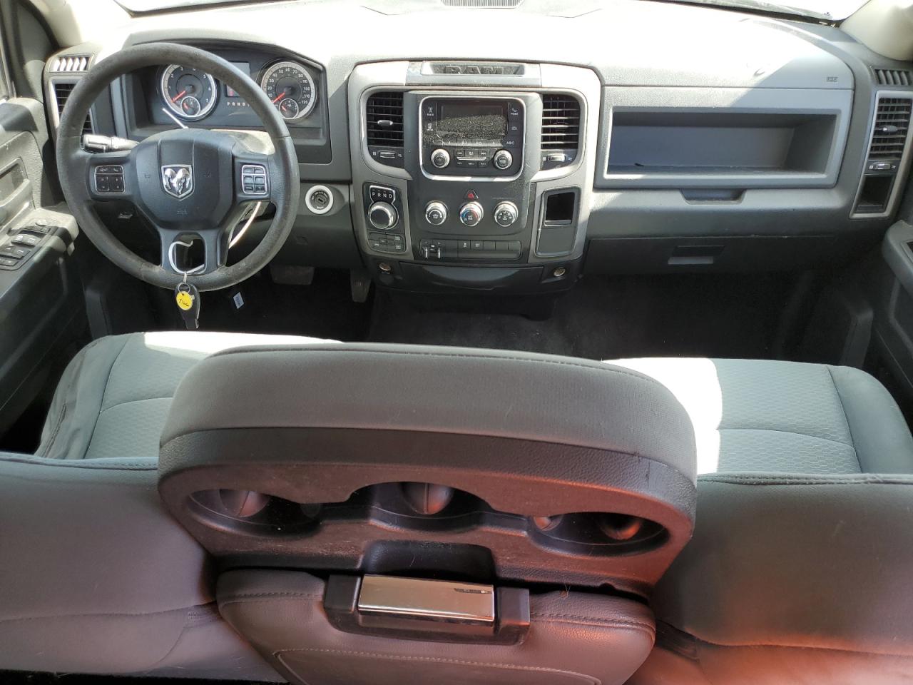 3C6RR7KT8HG735479 2017 Ram 1500 St