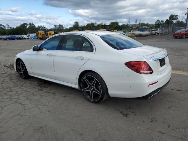 VIN WDDZF4JB6JA377026 2018 Mercedes-Benz E-Class, 300 no.2