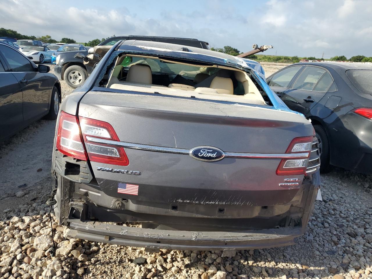 1FAHP2E88DG173521 2013 Ford Taurus Sel