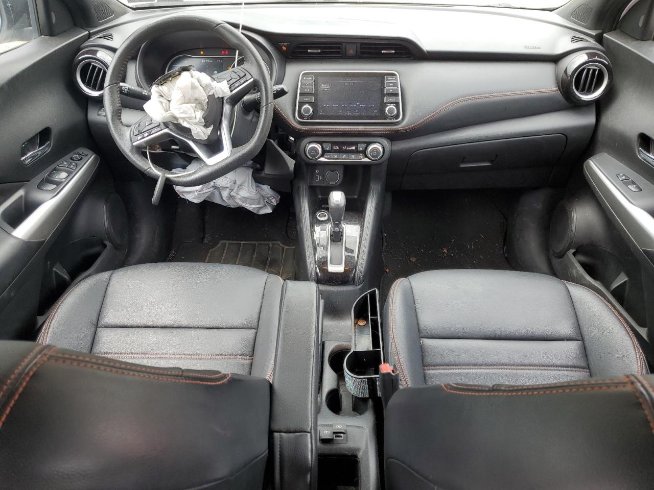 3N1CP5CU1KL526070 2019 Nissan Kicks S