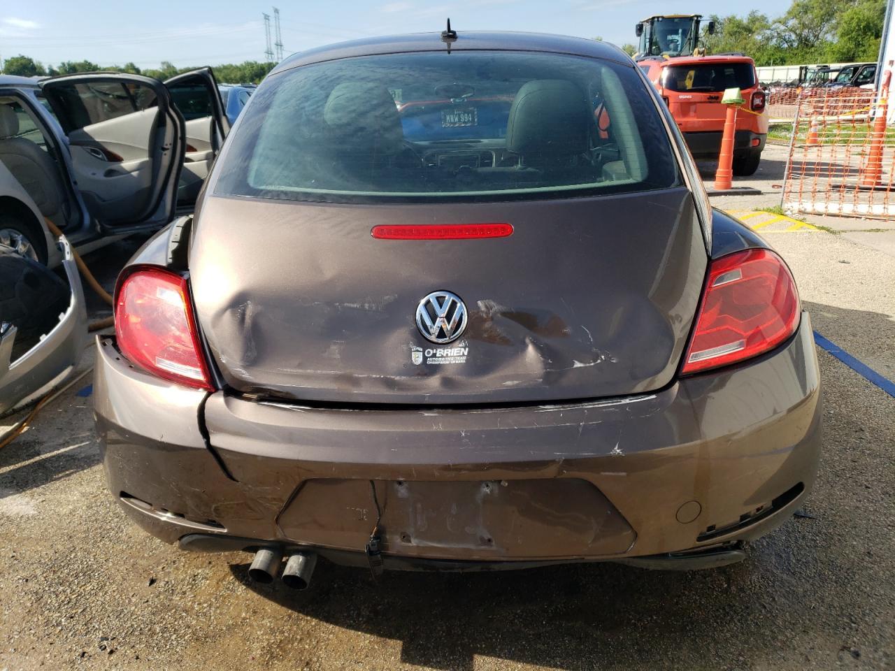3VWHX7ATXCM654518 2012 Volkswagen Beetle