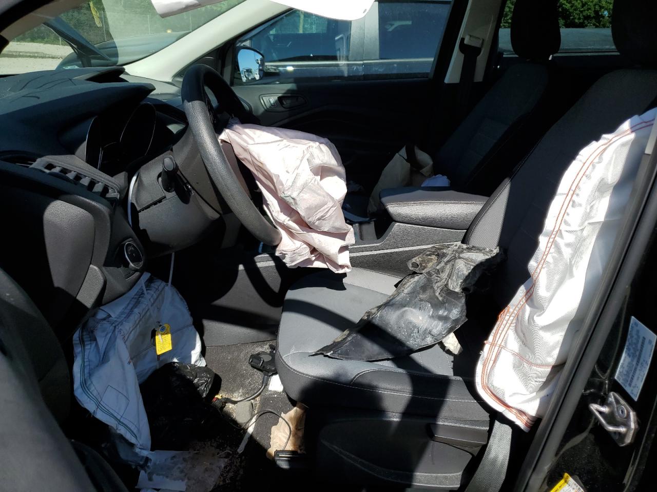 1FMCU0F77JUB22706 FORD ESCAPE 2018