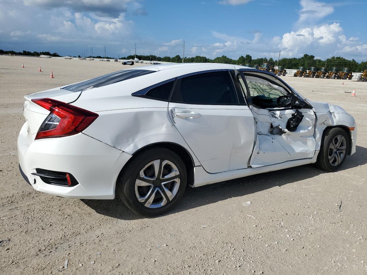 2HGFC2F54JH589746 HONDA CIVIC 2018