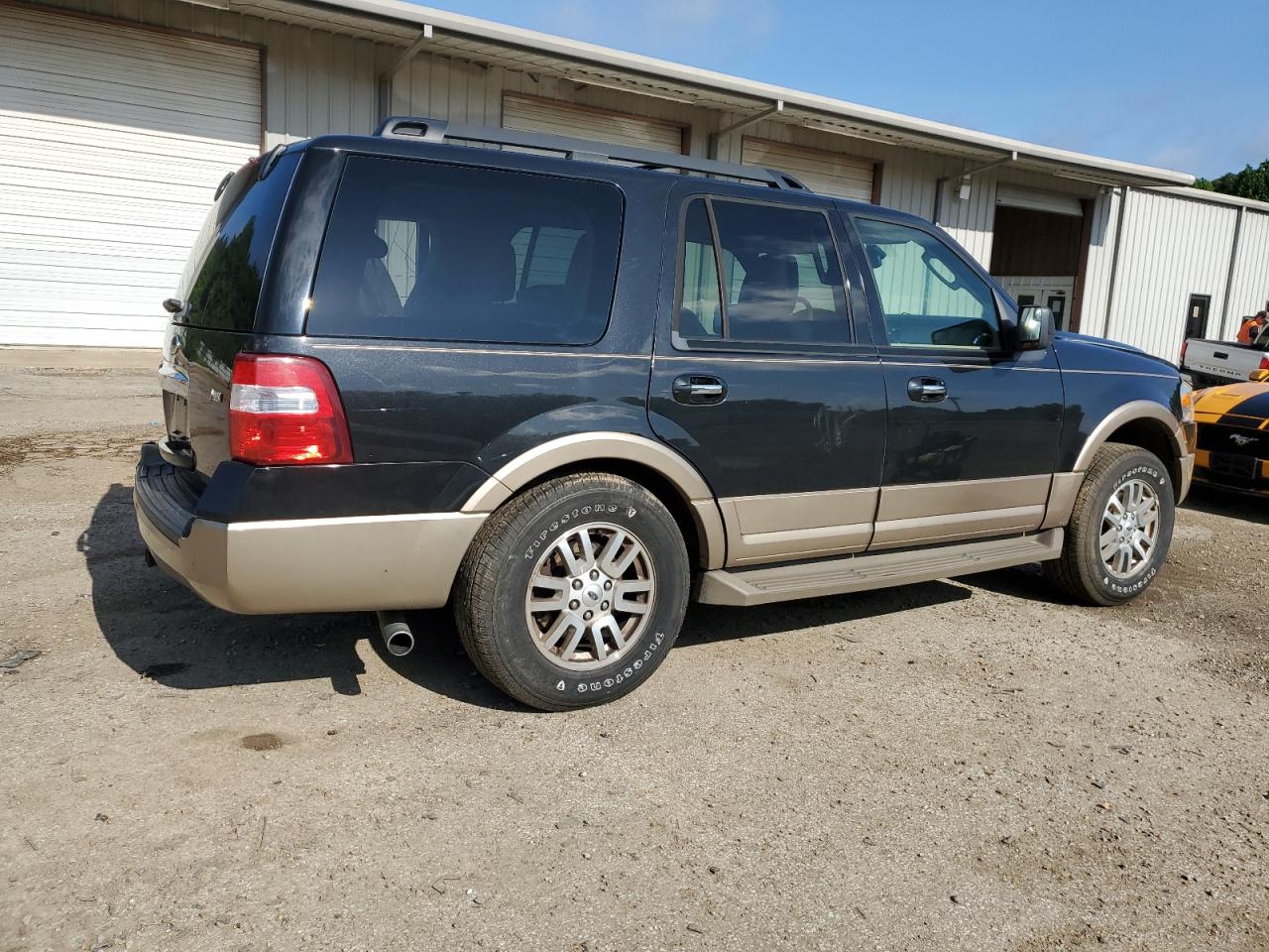 2014 Ford Expedition Xlt vin: 1FMJU1J50EEF35148