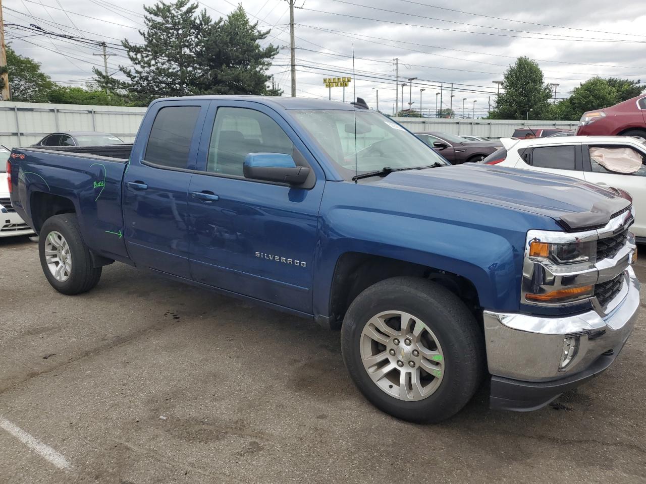 1GCVKREC7HZ192659 2017 Chevrolet Silverado K1500 Lt