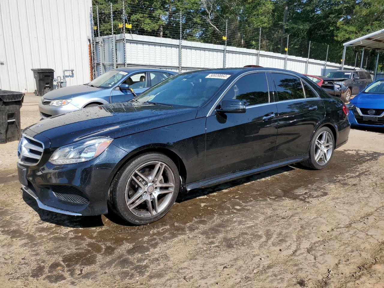 2015 Mercedes-Benz E 350 4Matic vin: WDDHF8JB5FB165125