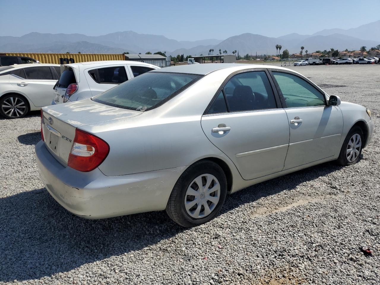 JTDBE32K130181088 2003 Toyota Camry Le