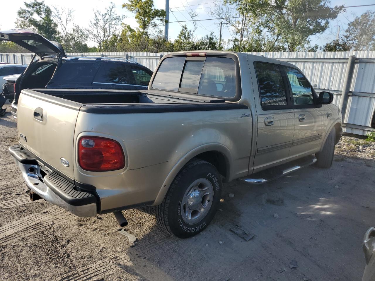 1FTRW07LX1KE13362 2001 Ford F150 Supercrew