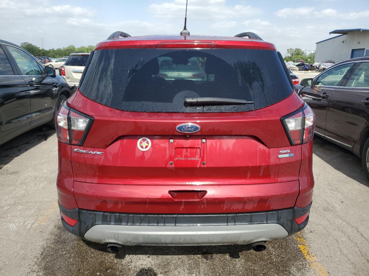 1FMCU9HD2JUC55798 FORD ESCAPE 2018