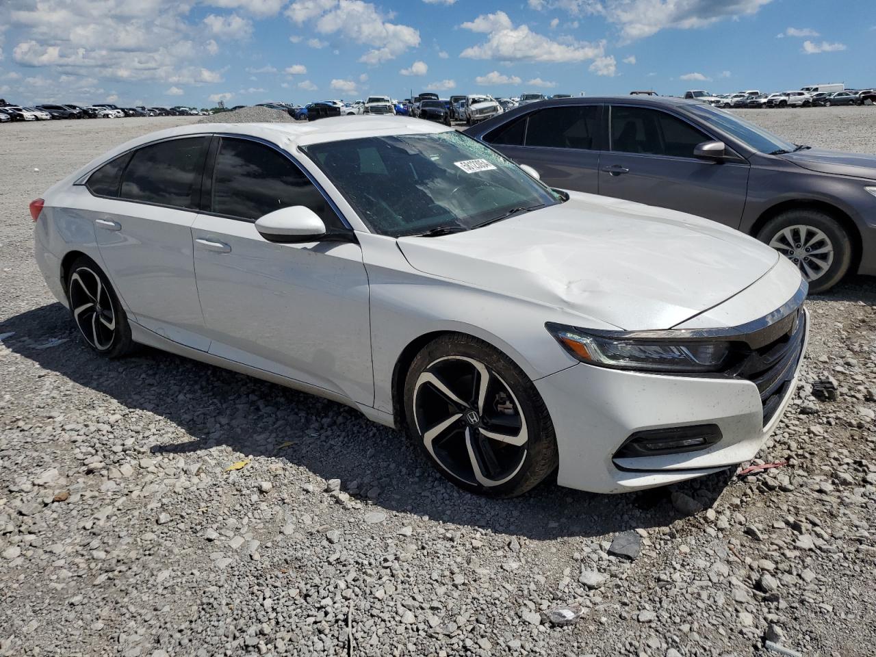 1HGCV1F34JA115073 HONDA ACCORD 2018