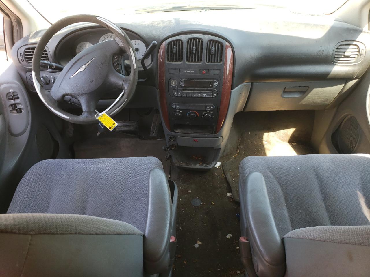 2A4GP44R16R731359 2006 Chrysler Town & Country Lx