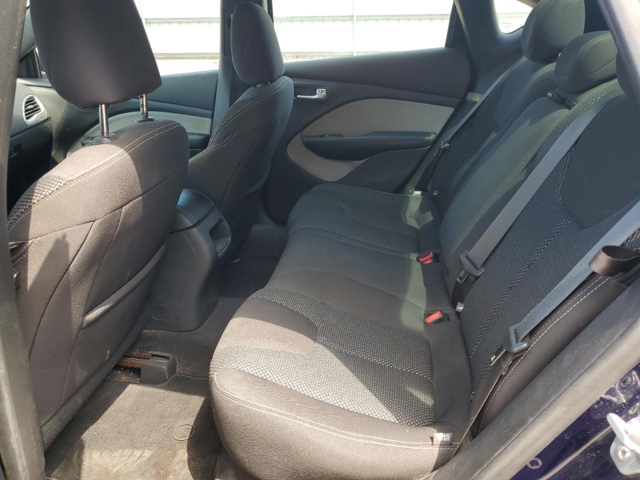 1C3CDFBB9FD242861 2015 Dodge Dart Sxt