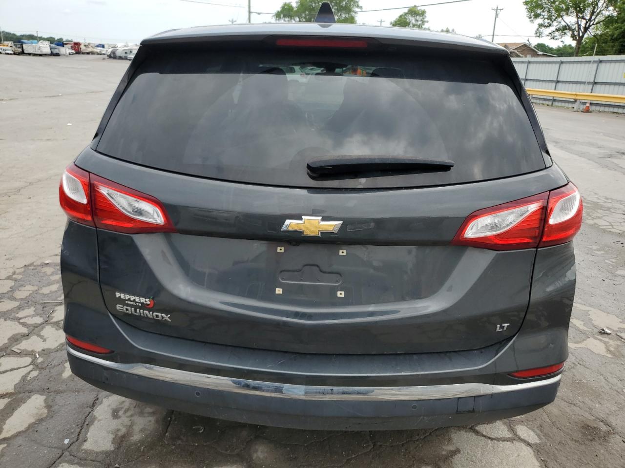 3GNAXJEV0JL130348 2018 Chevrolet Equinox Lt