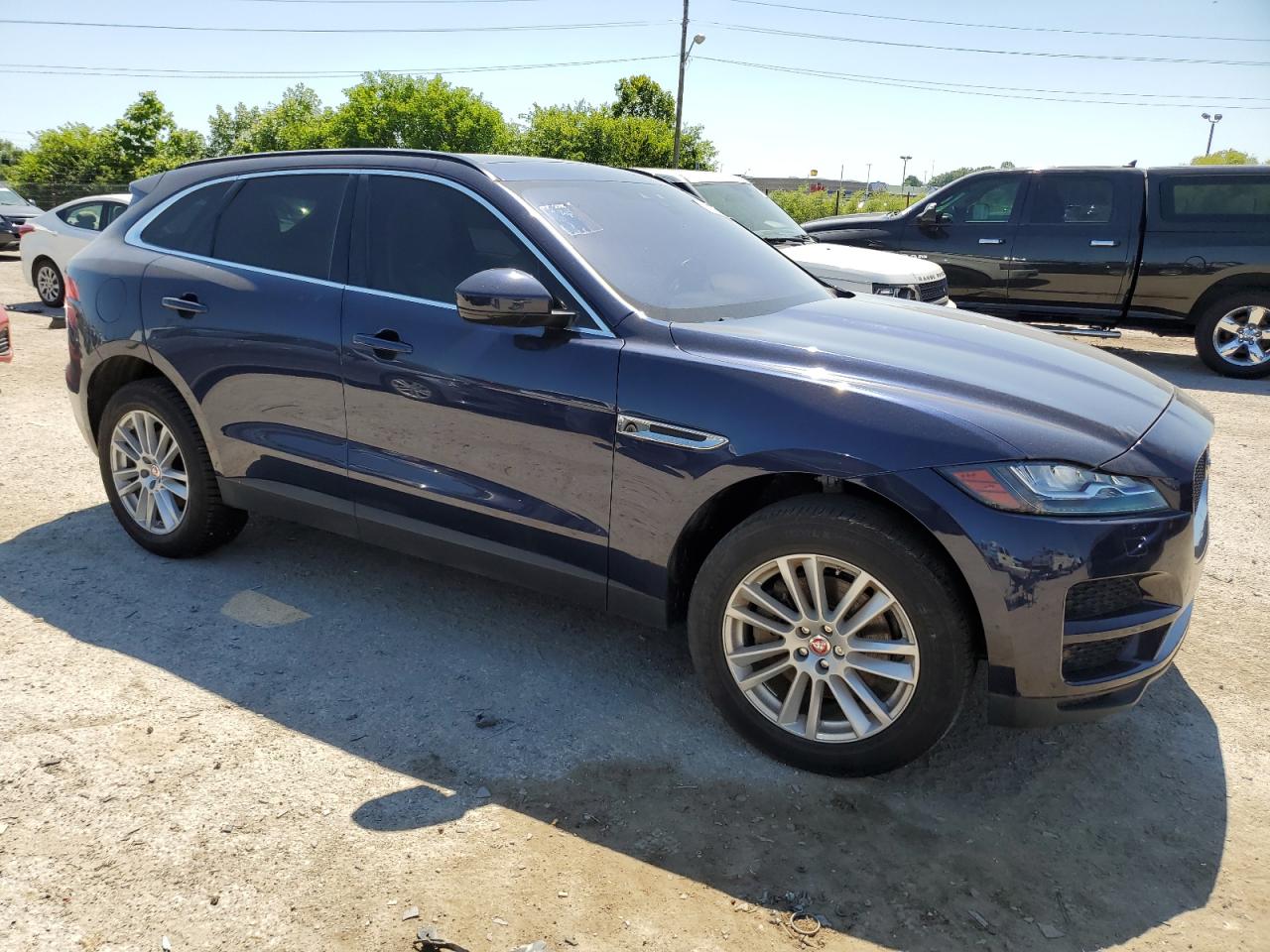 2017 Jaguar F-Pace Prestige vin: SADCK2BV0HA497671