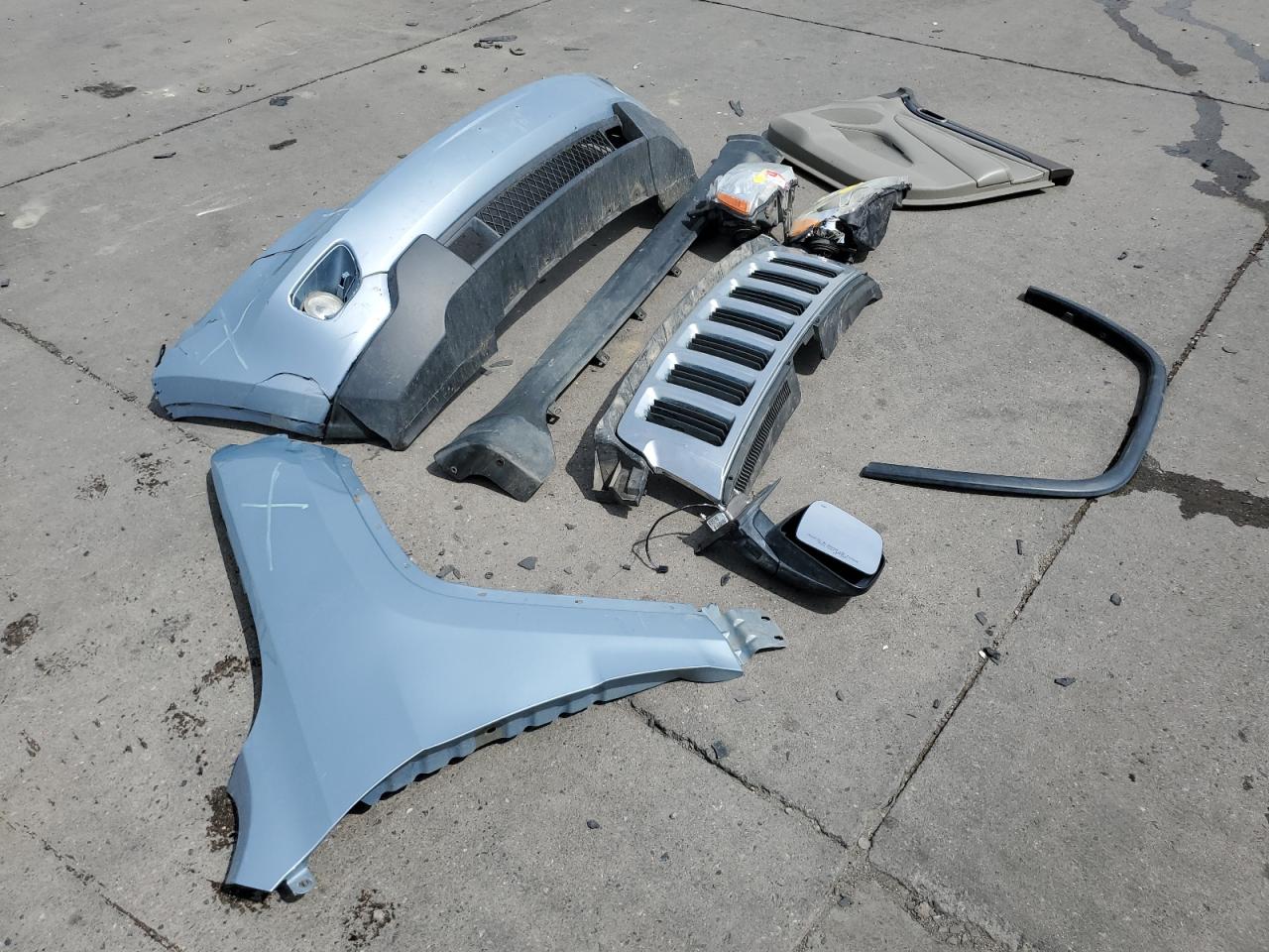 1C4RJFAG7CC223626 2012 Jeep Grand Cherokee Laredo