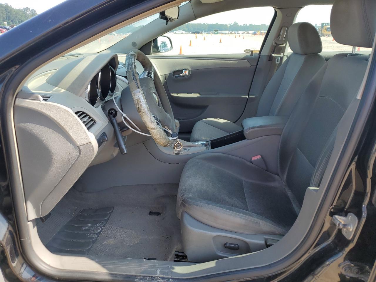 1G1ZH57B49F187864 2009 Chevrolet Malibu 1Lt