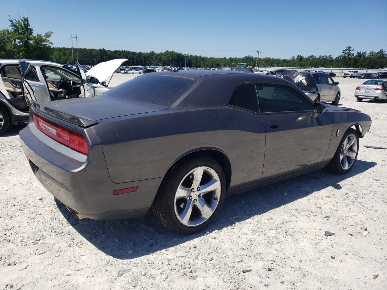 2C3CDYBT4EH306410 2014 Dodge Challenger R/T