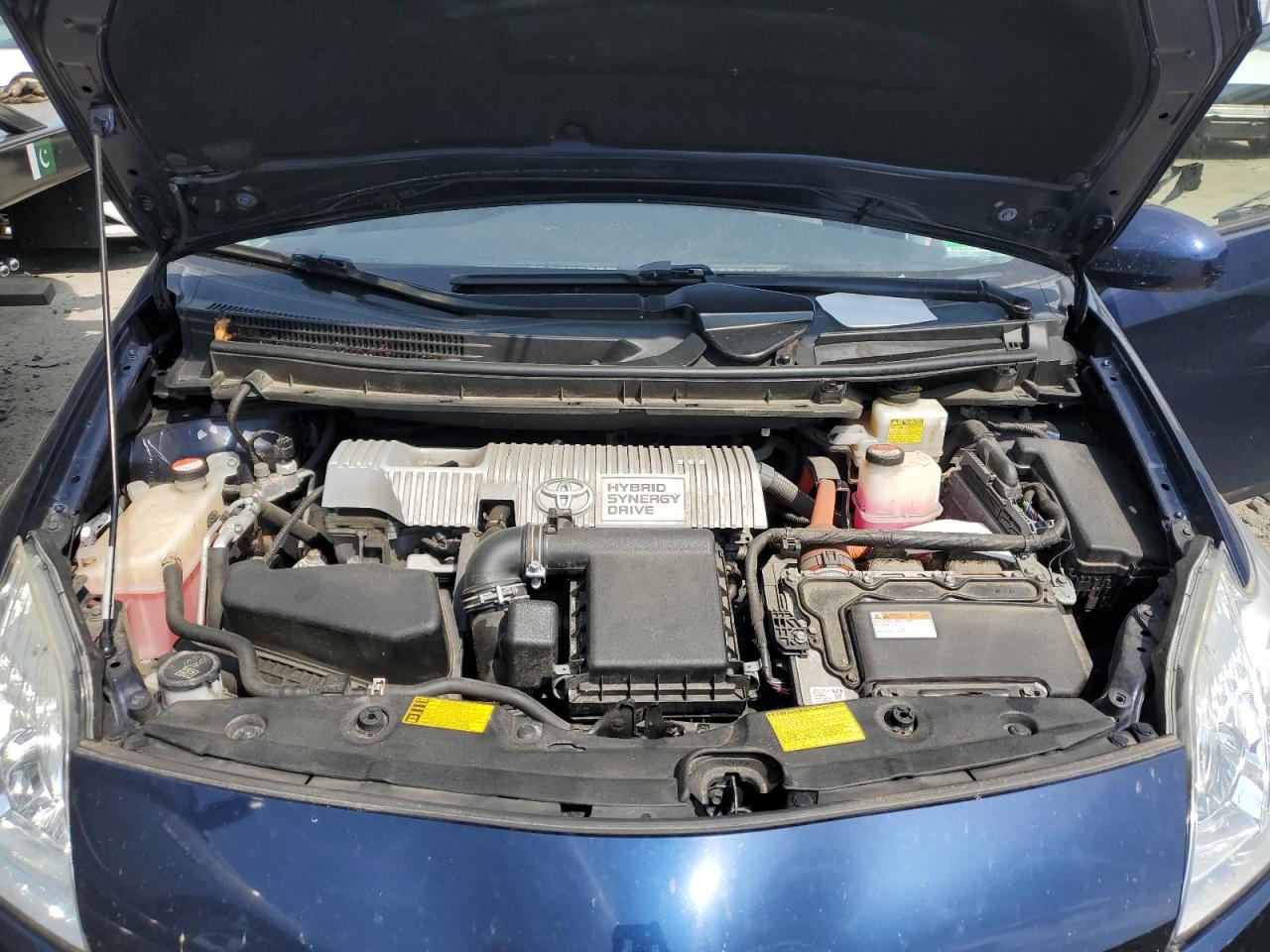 JTDKN3DU3E1858735 2014 Toyota Prius