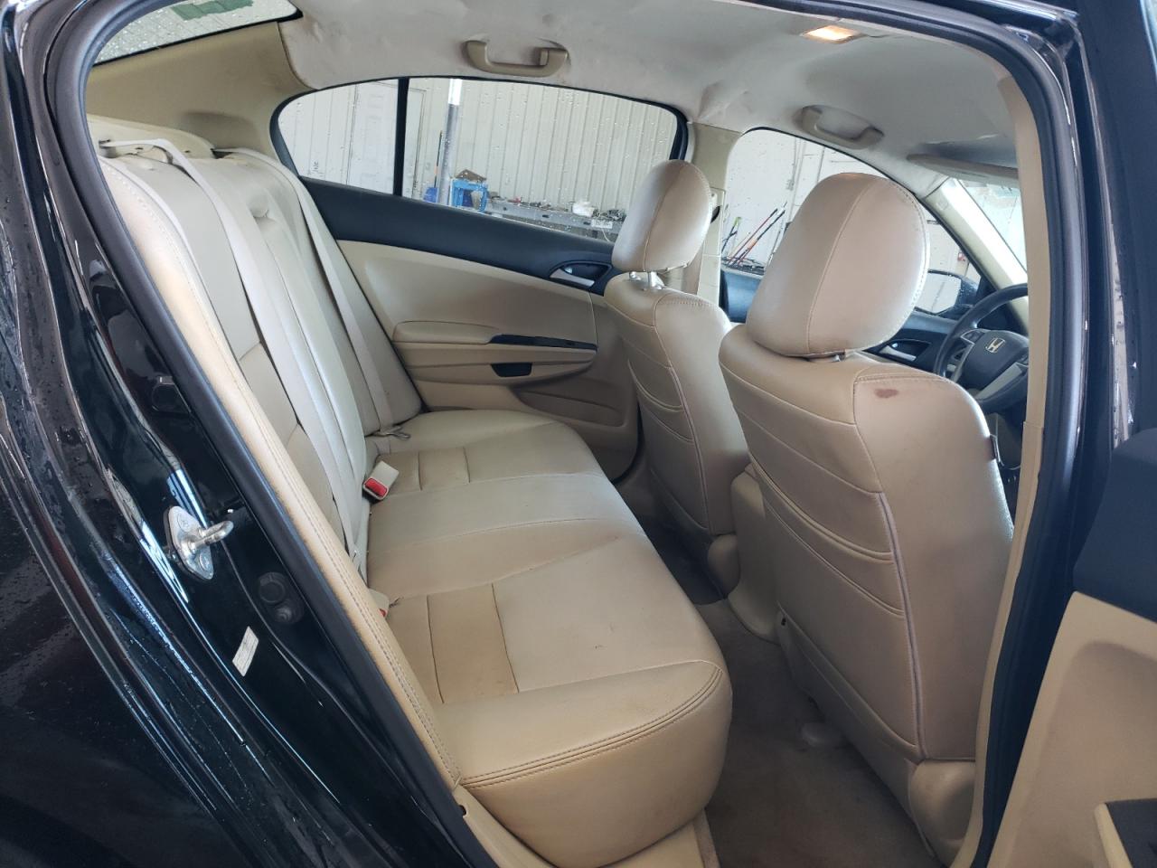 1HGCP2F34BA051439 2011 Honda Accord Lx