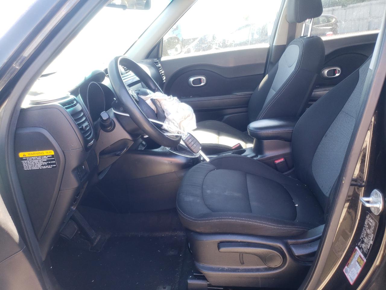 KNDJP3A50J7901129 2018 Kia Soul +